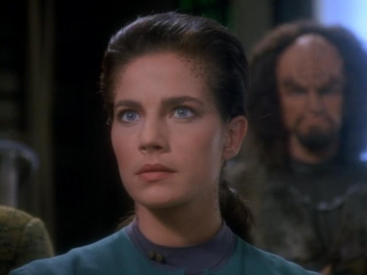 Star Trek Deep Space Nine Saison 2 Star Trek: Deep Space Nine on TV | Series 2 Episode 4 | Channels and