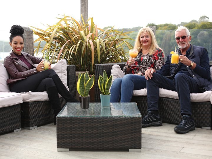 Fantasy Homes by the Sea on TV Series 7 Episode 12 Channels and