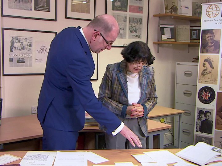 Bargain Hunt on TV Series 52 Episode 30 Channels and schedules