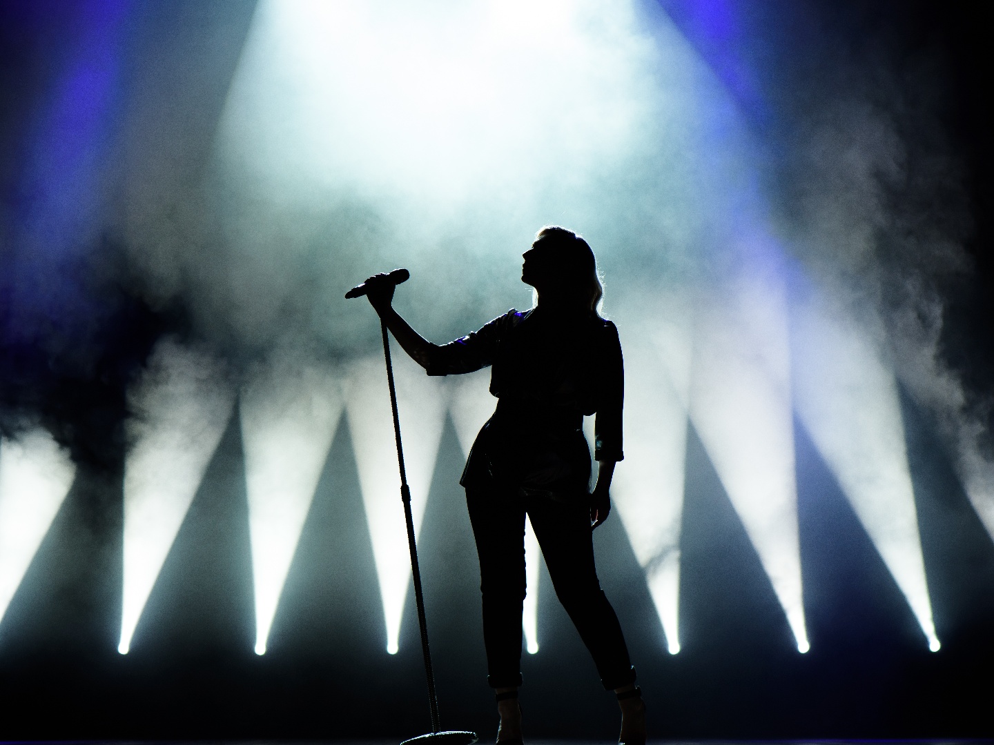 Biggest Dance Anthems on TV Channels and schedules TV24.co.uk