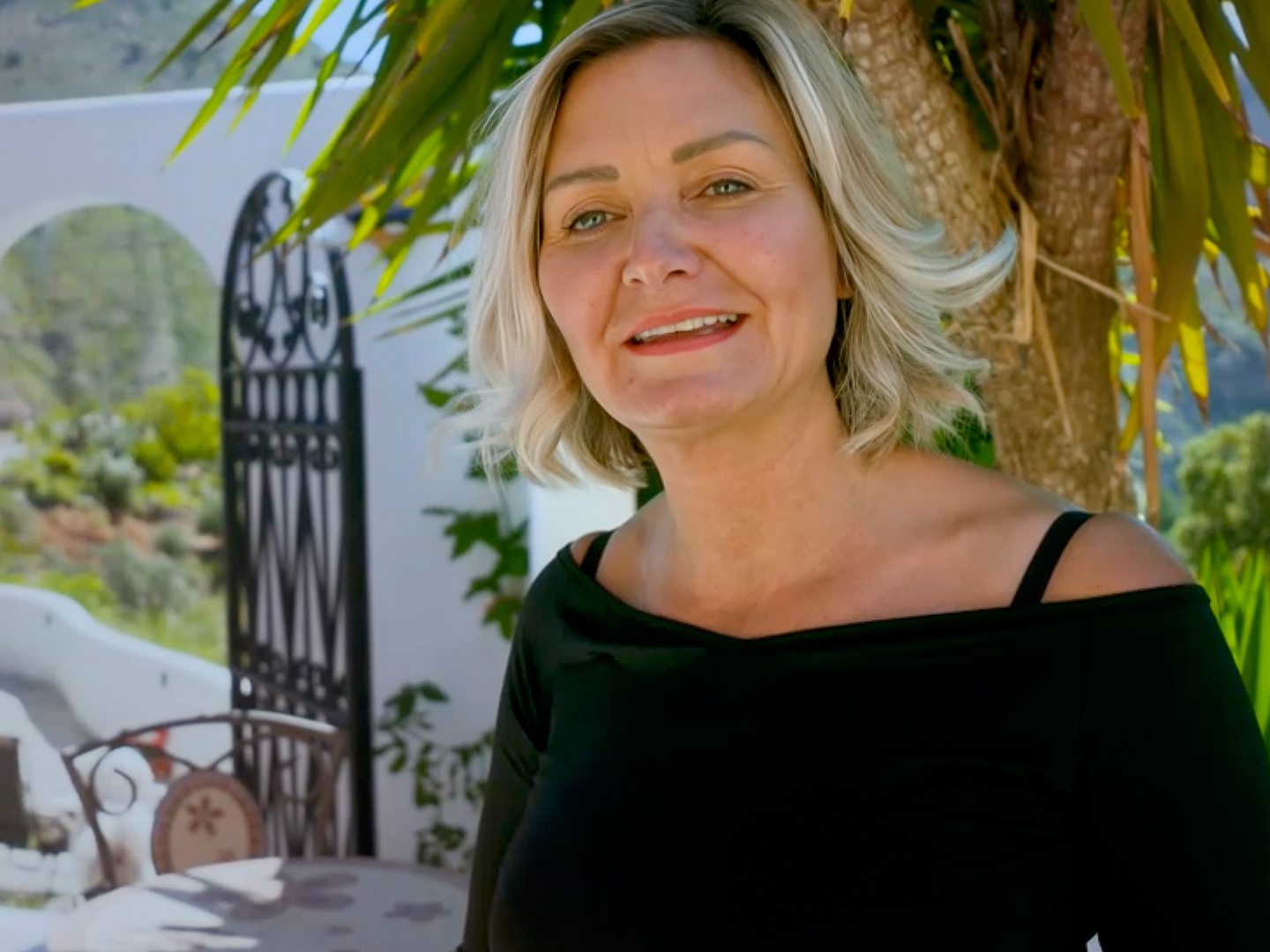 A New Life in the Sun on TV | Series 11 Episode 19 | Channels and ...