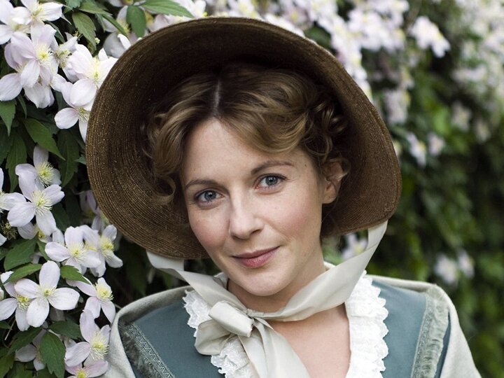 Cranford on TV | Series 2 Episode 2 | Channels and schedules | TV24.co.uk