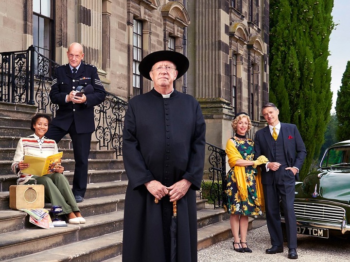 Father Brown on TV | Series 3 Episode 12 | Channels and schedules ...